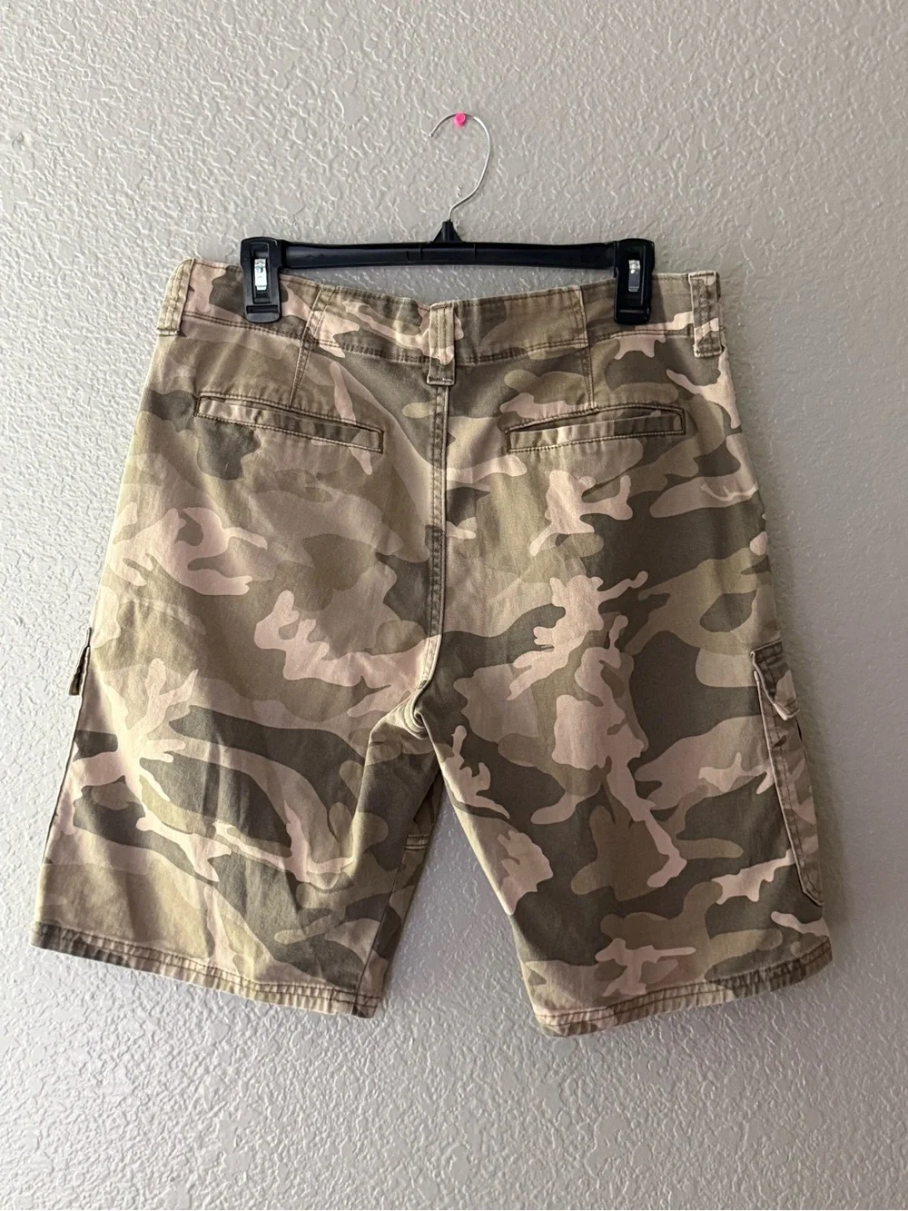 Wrangler Mens Camo Cargo Shorts 32 Tan Brown Utility Y2K Streetwear